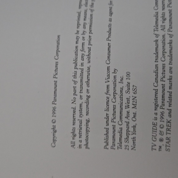 TV Guide Star Trek Collectors book - Picture 3 of 6